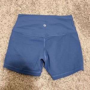 Lululemon Align HR shorts 4”